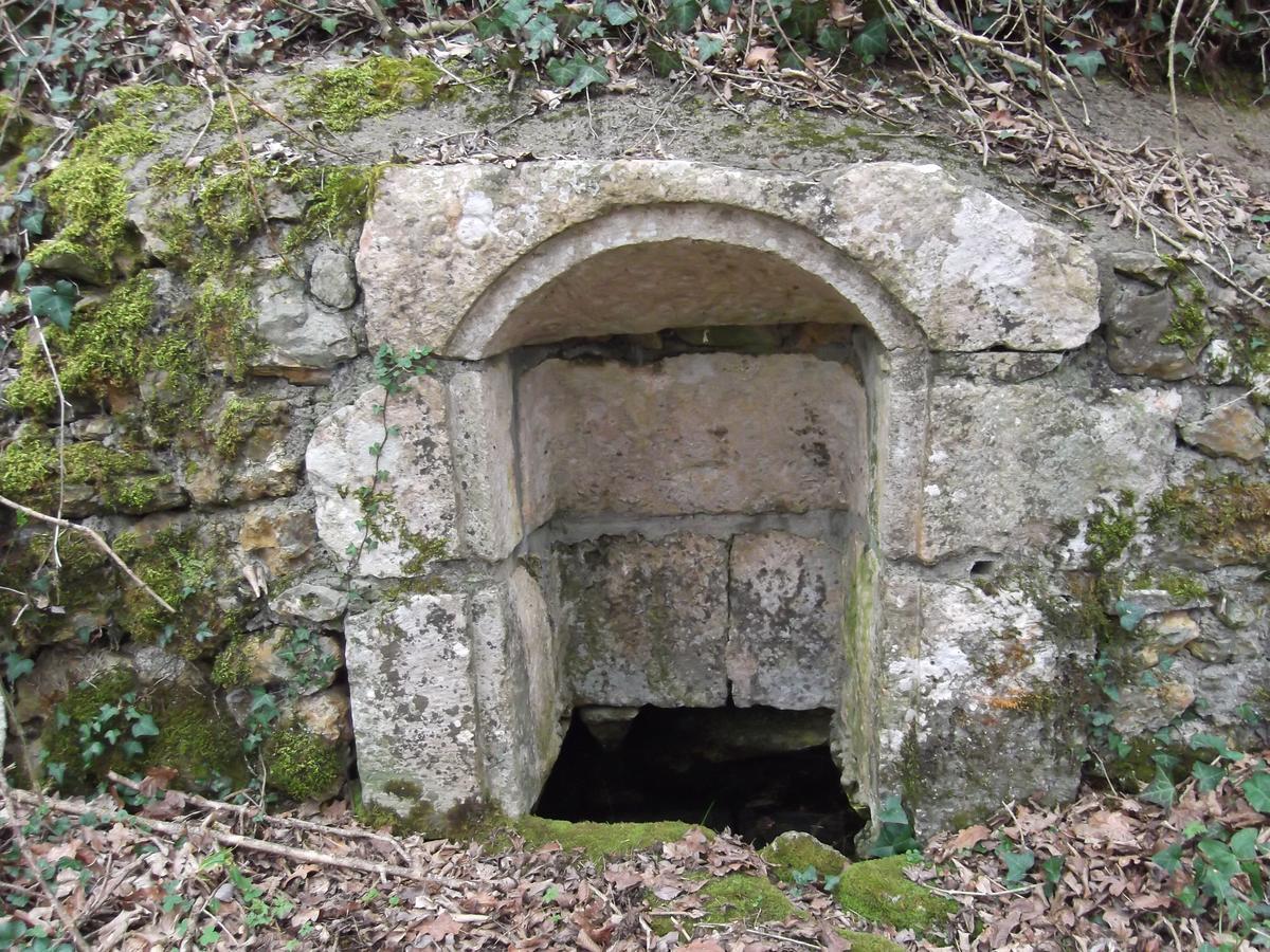 Le Clos De La Font Queroy Vouthon