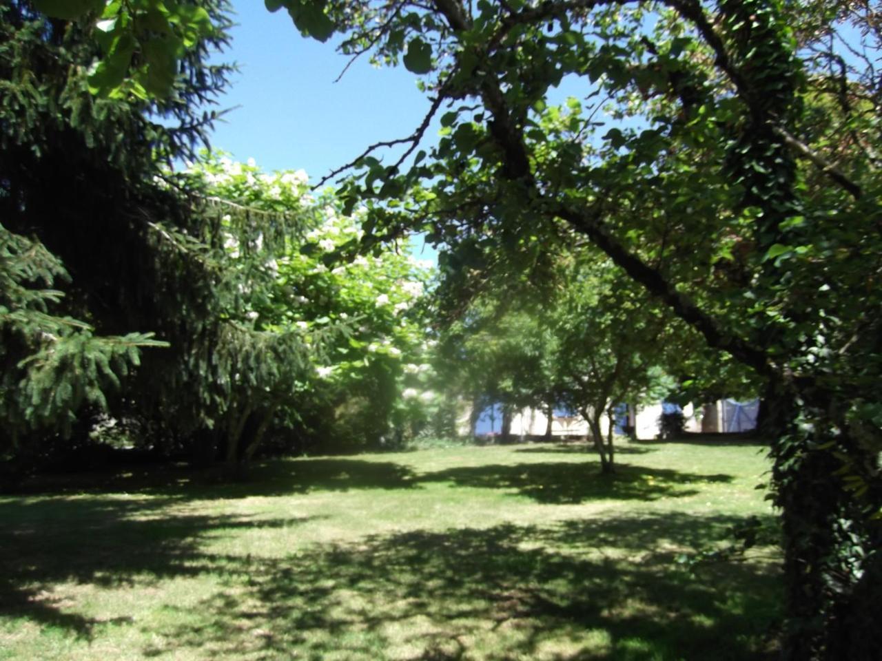 Bed & Breakfast Le Clos De La Font Queroy Vouthon